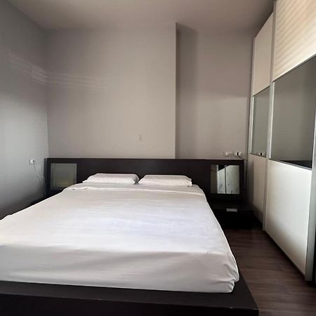Cozynest Apartments Тирана Екстериор снимка