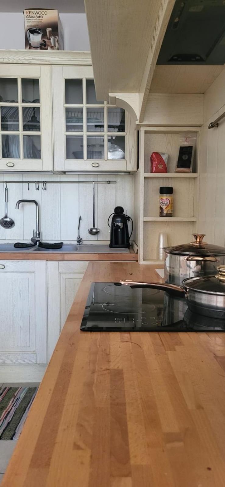 Cozynest Apartments Тирана Екстериор снимка